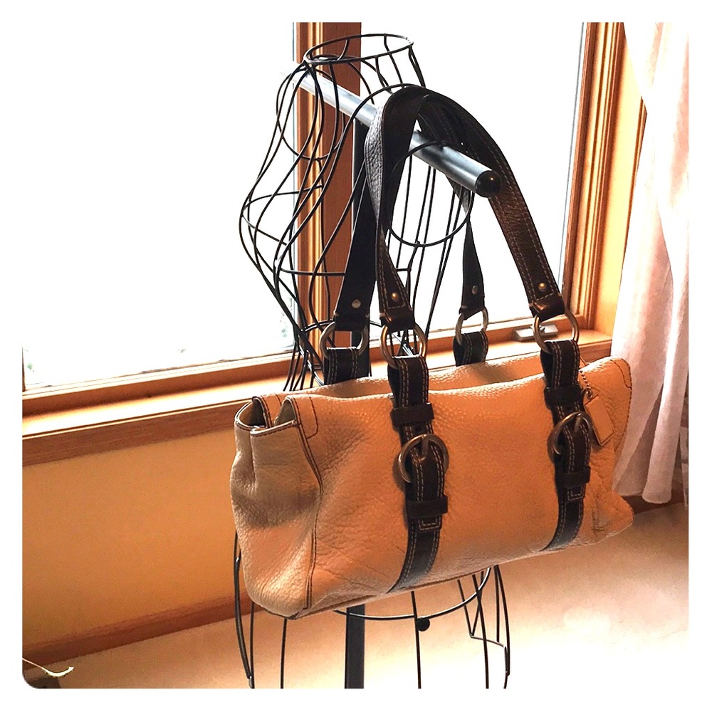 Coach Beige Leather Purse